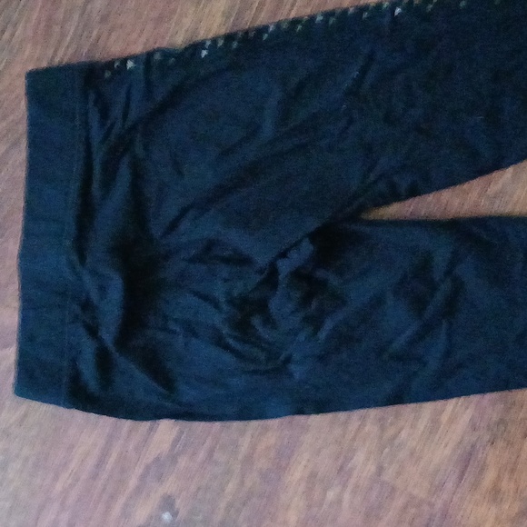 💟Studded Arroposrale leggings - Picture 8 of 11